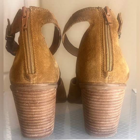 Lucky Brand Tan Suede Ankle Strap Women's Shoes - Picture 5 of 9